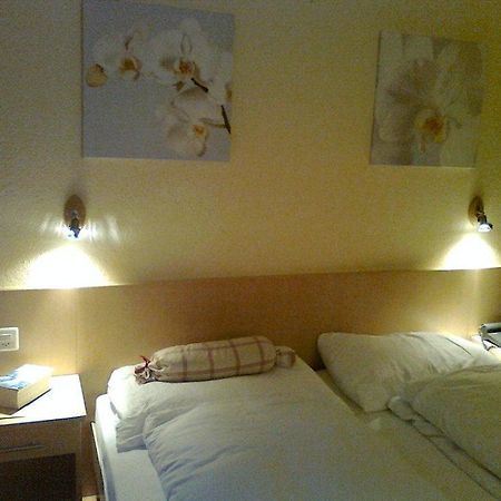 Das Hotel Sherlock Holmes Майринген Екстериор снимка