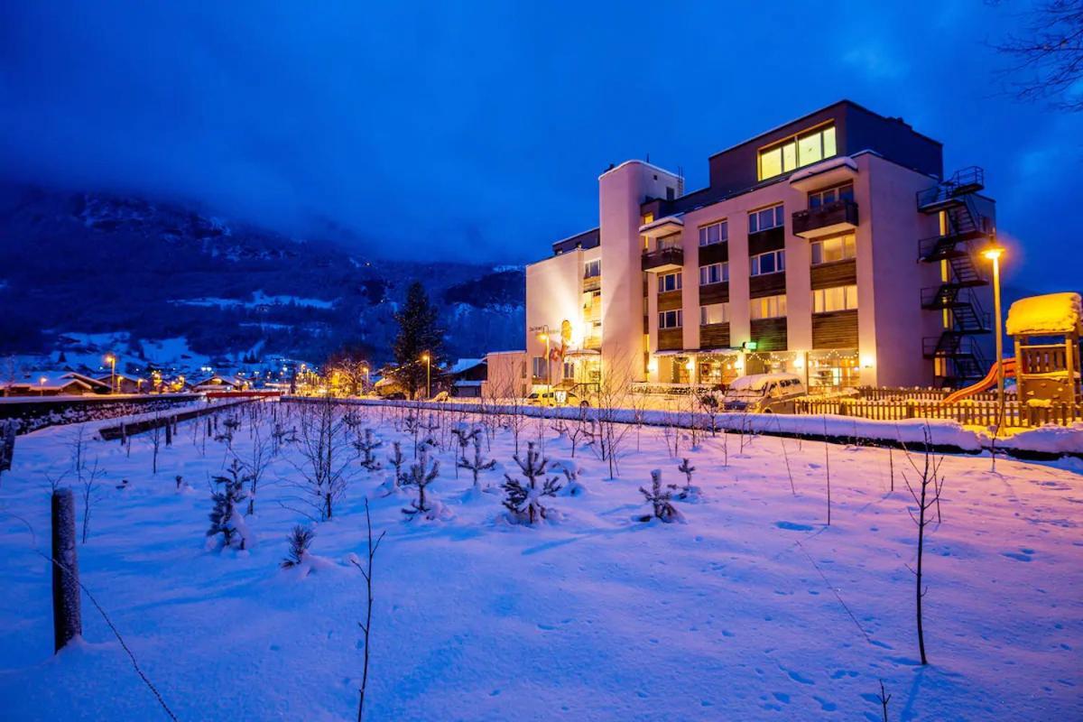 Das Hotel Sherlock Holmes Майринген Екстериор снимка